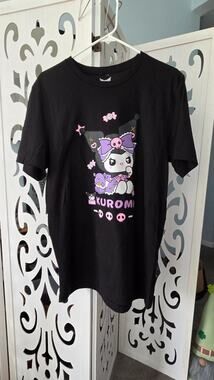 Kuromi Sanrio Graphic Tee Womens Large Black Kawaii Anime Goth Shirt nwot